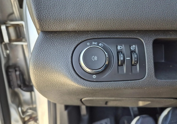 Opel Meriva cena 23600 przebieg: 150122, rok produkcji 2010 z Szczyrk małe 191